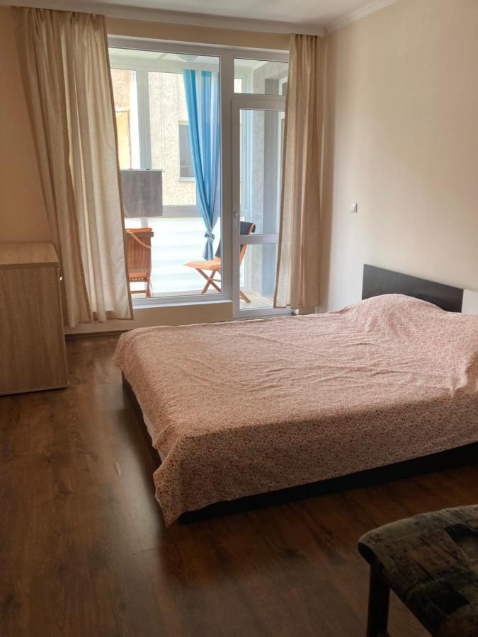 Апартамент Даскала С Паркомясто Burgas Exterior foto